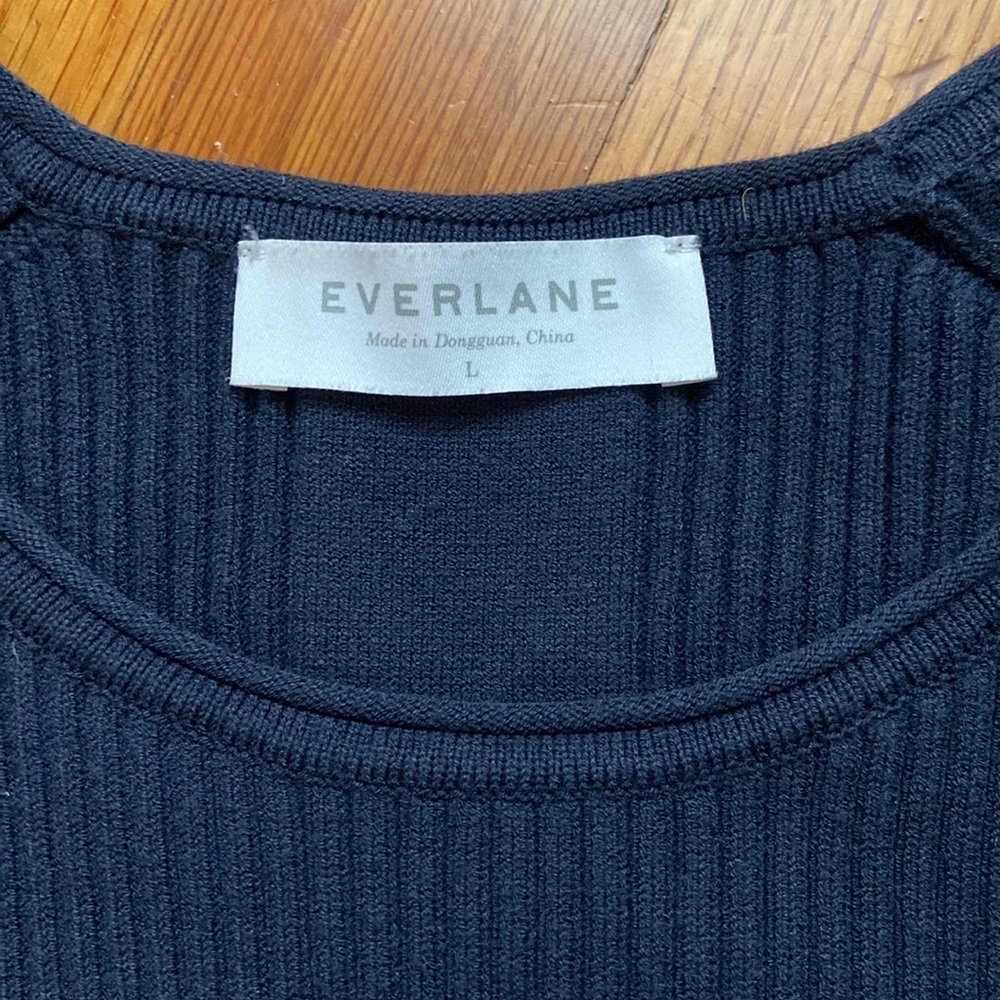 Everlane Ribbed Short Sleeve Dress - Picture 7 of 7